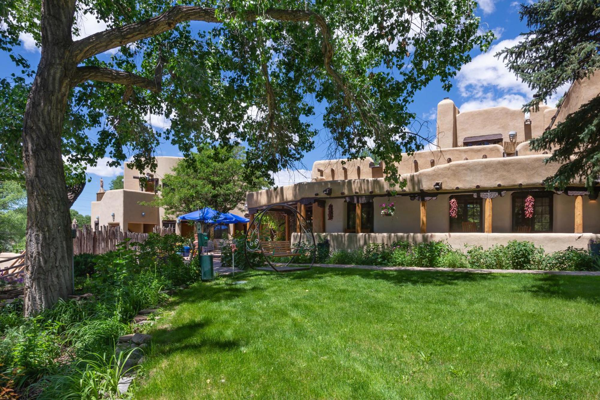 On La Loma Plaza Taos