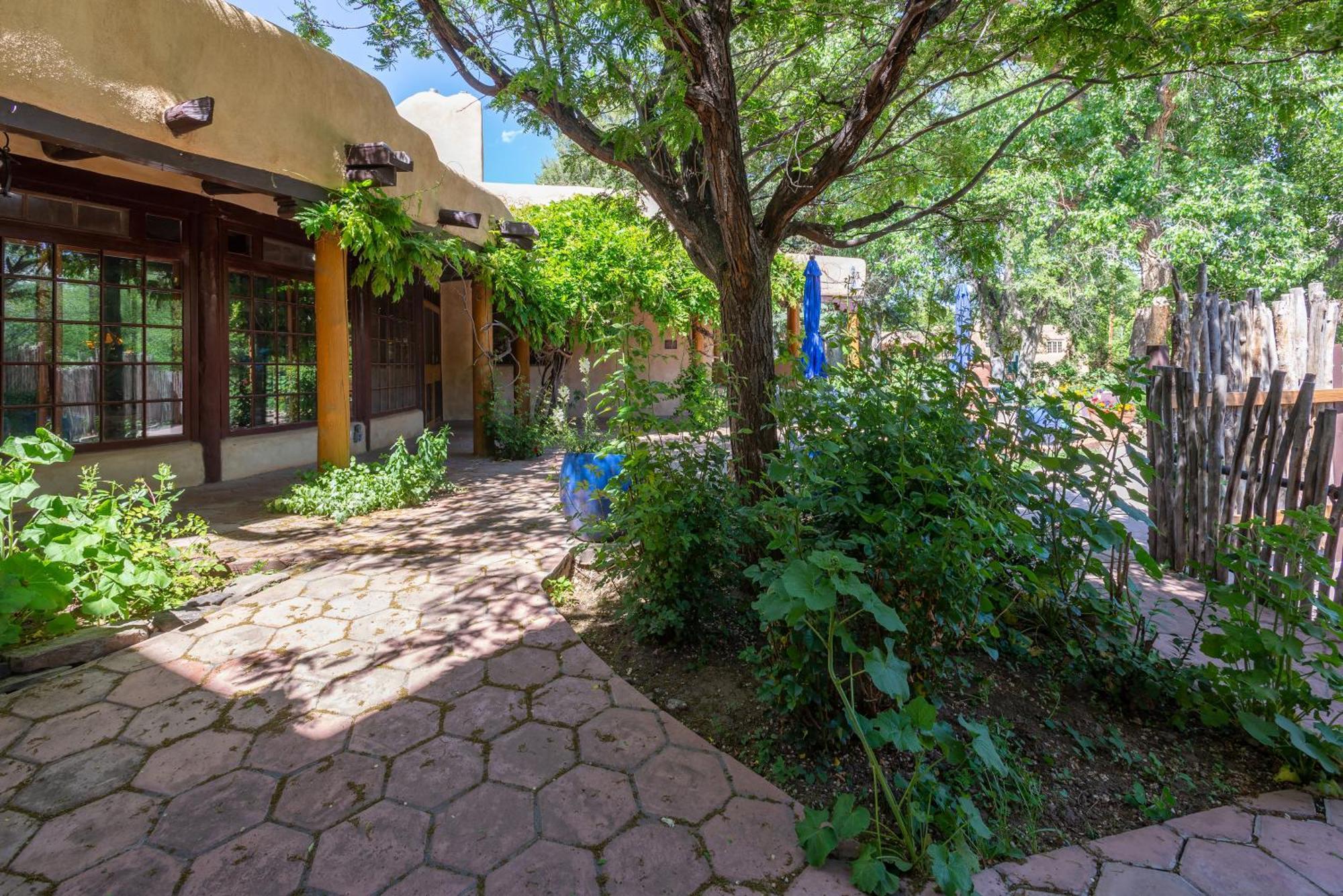 Inn On La Loma Plaza Taos